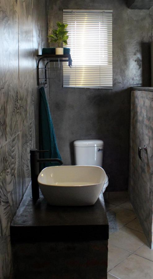 A Step Ahead Hotel Klerksdorp Buitenkant foto
